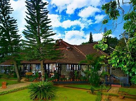 Ktdc Lake Palace Thekkady Kumily ภายนอก รูปภาพ